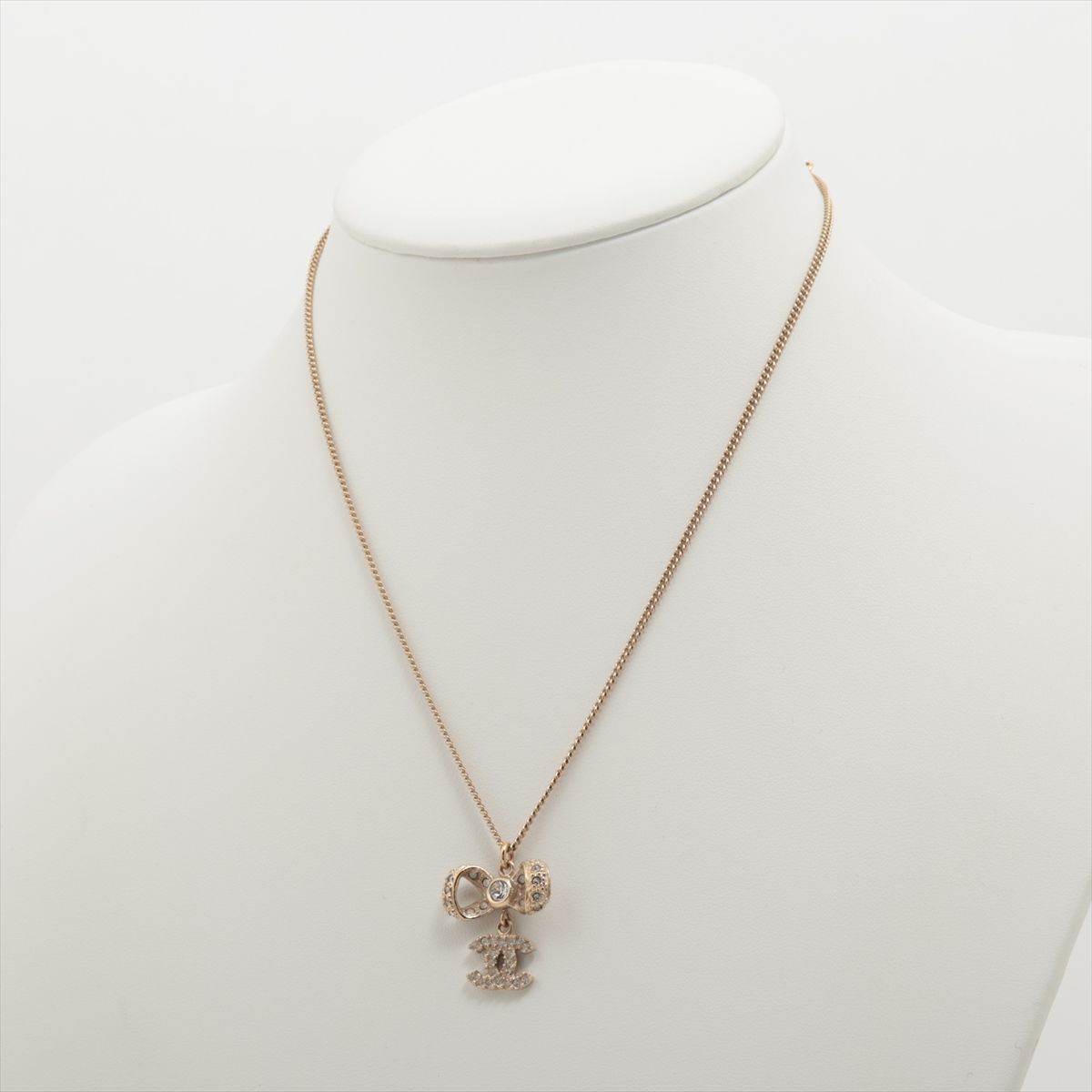 Chanel Coco Mark Ribbon Necklace B 16V