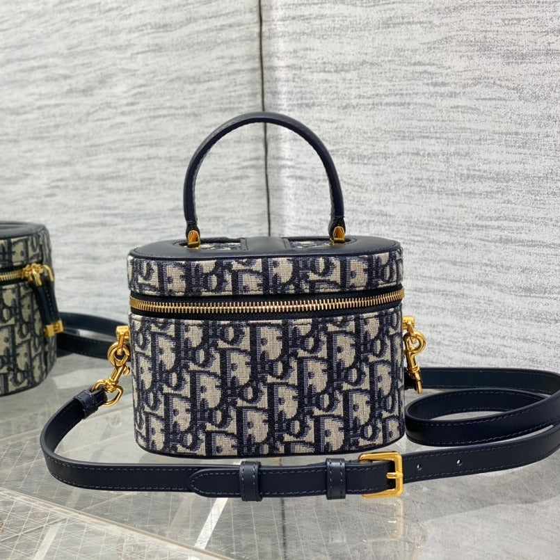 Luxury DiorSIGNATURE VANITY 16CM BLUE OBLIQUE EMBROIDERY
