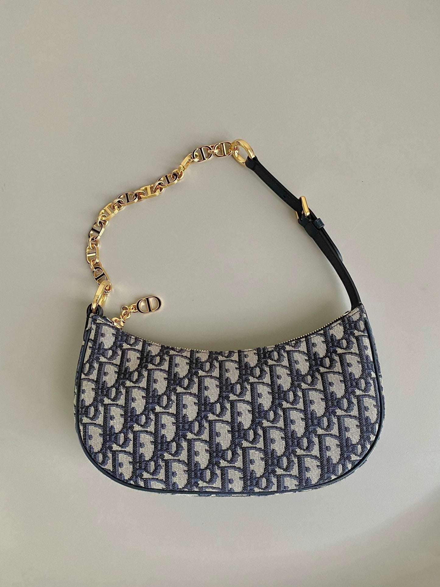 Luxury DiorLOUNGE 26CM BLUE OBLIQUE EMBROIDERY