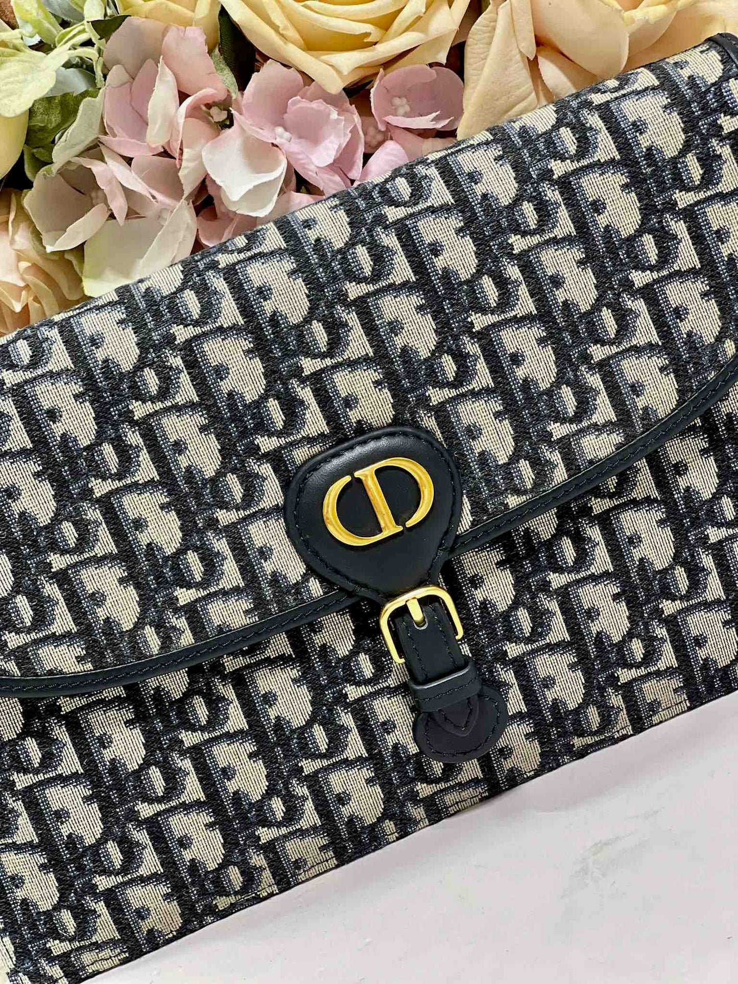 Luxury DiorBOBBY 27CM BLUE OBLIQUE EMBROIDERY