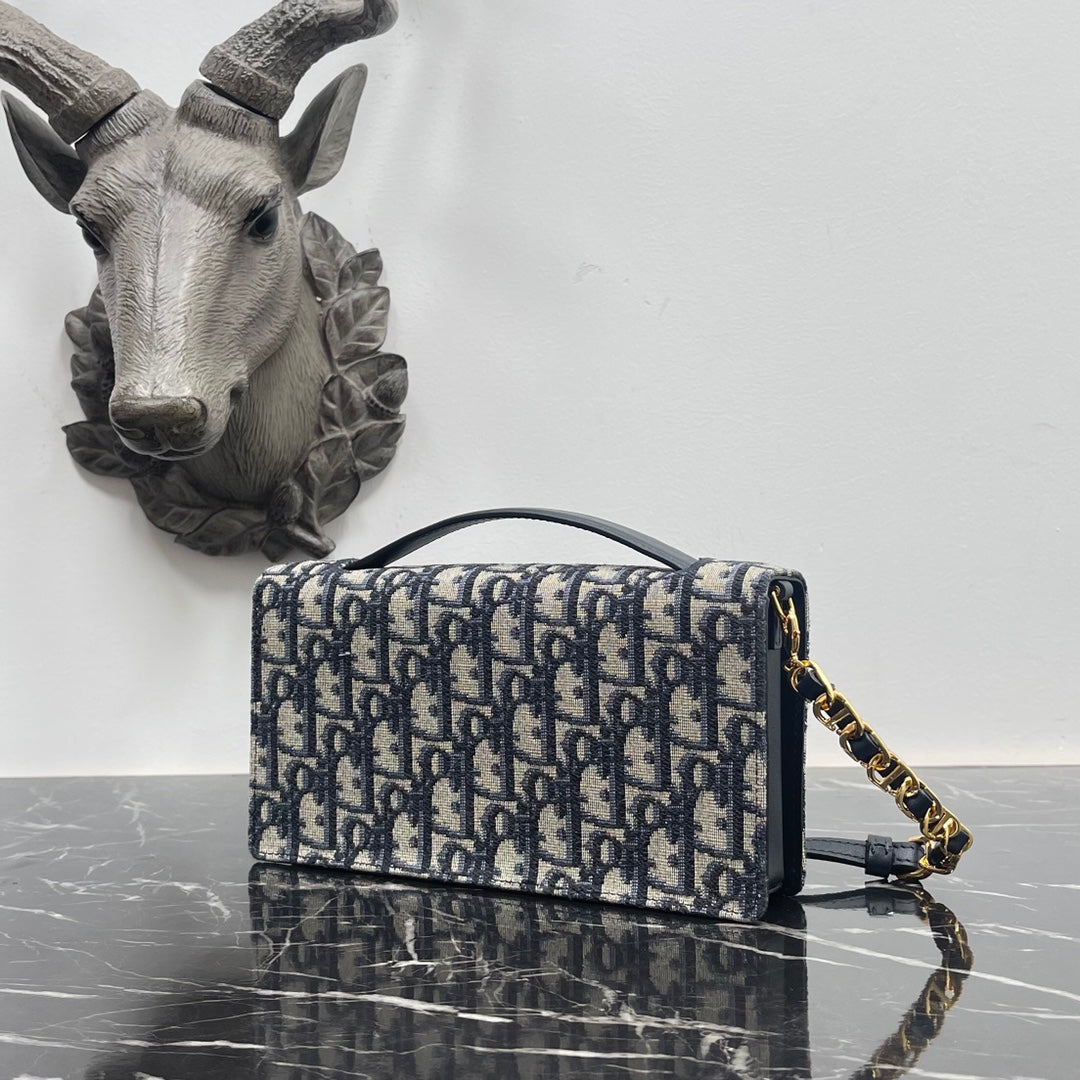 Luxury DiorSIGNATURE 21CM BLUE OBLIQUE EMBROIDERY