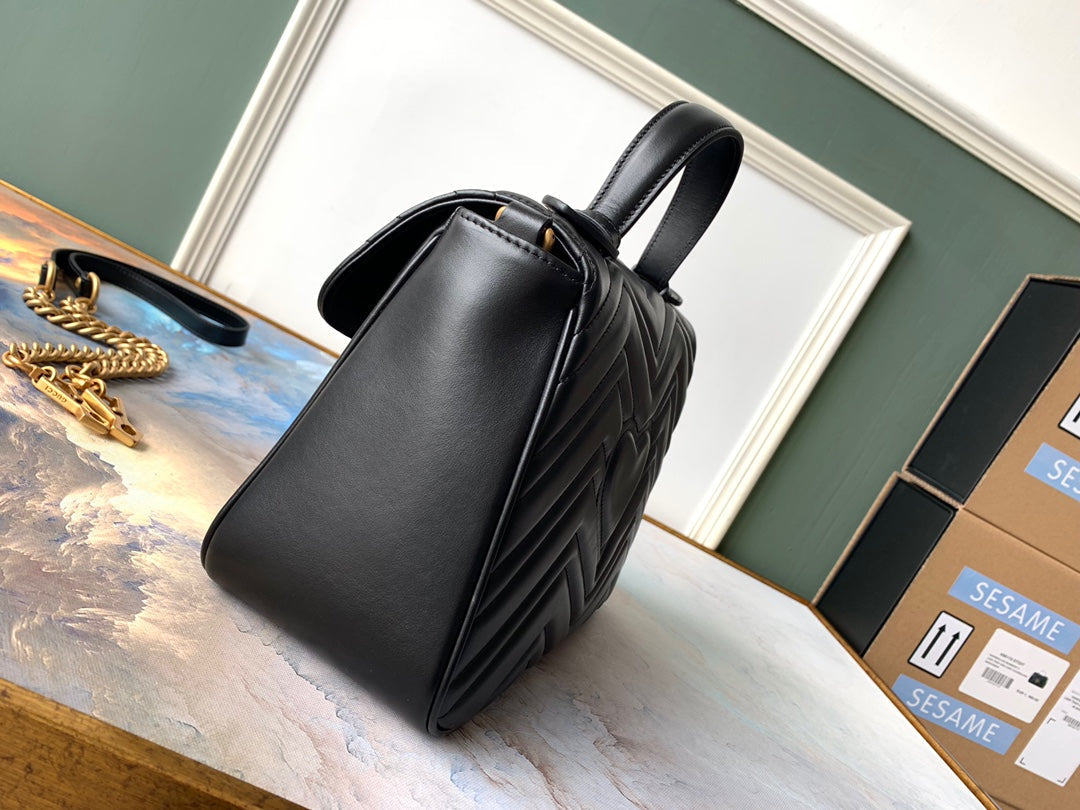 Luxury Gucci GG Marmont 26.5cm Black Calfskin Gold Hardware