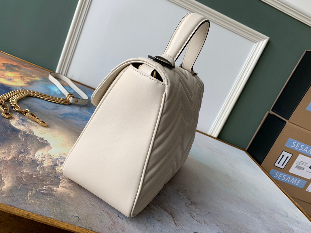 Luxury Gucci GG Marmont 26.5cm White Calfskin Gold Hardware