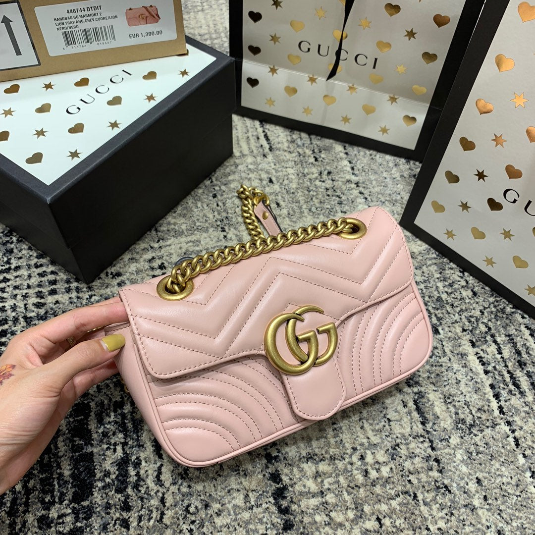 Luxury Gucci GG Marmont 22cm Pink Calfskin Gold Hardware
