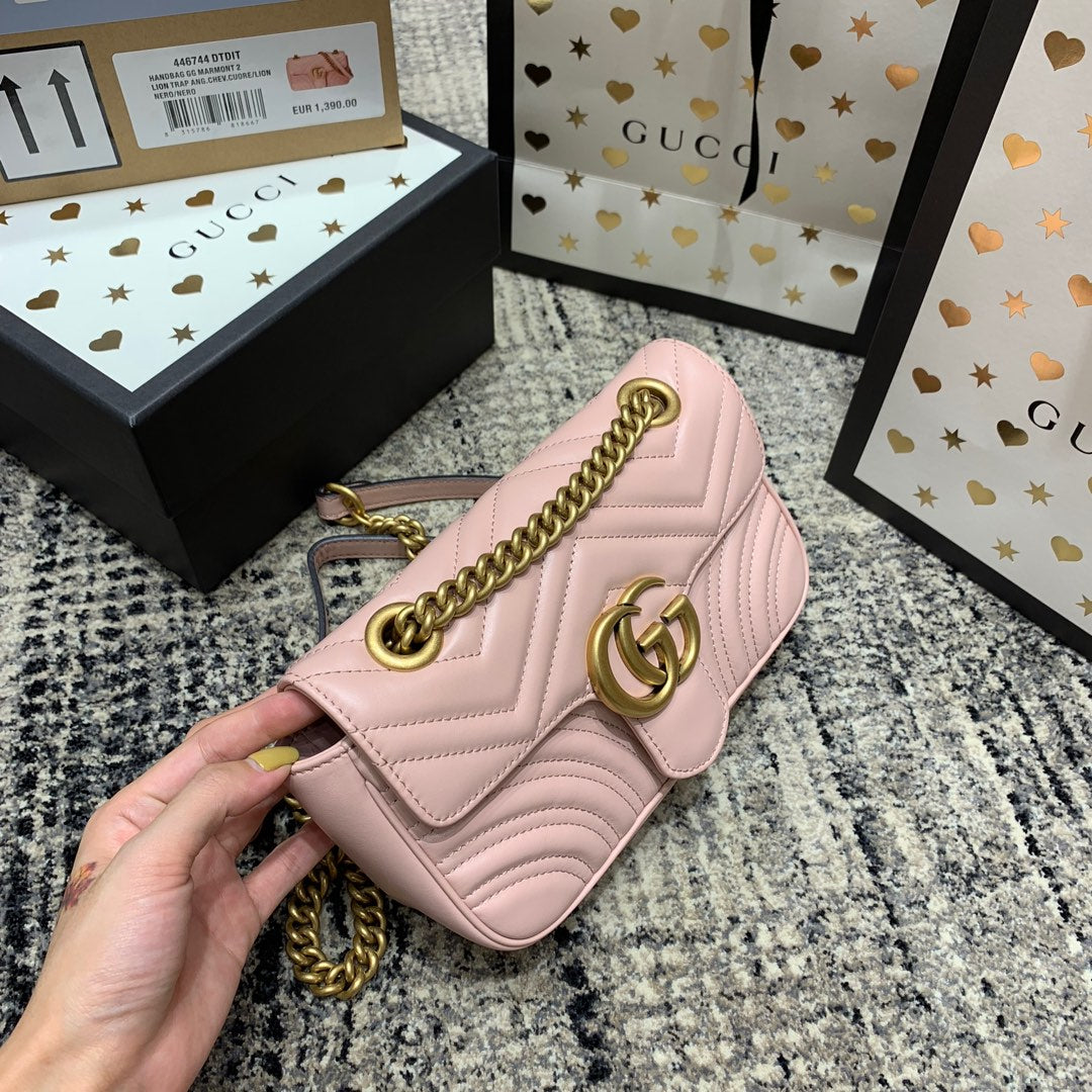 Luxury Gucci GG Marmont 22cm Pink Calfskin Gold Hardware
