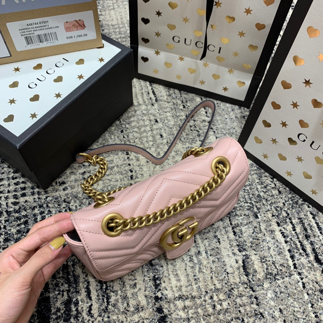 Luxury Gucci GG Marmont 22cm Pink Calfskin Gold Hardware