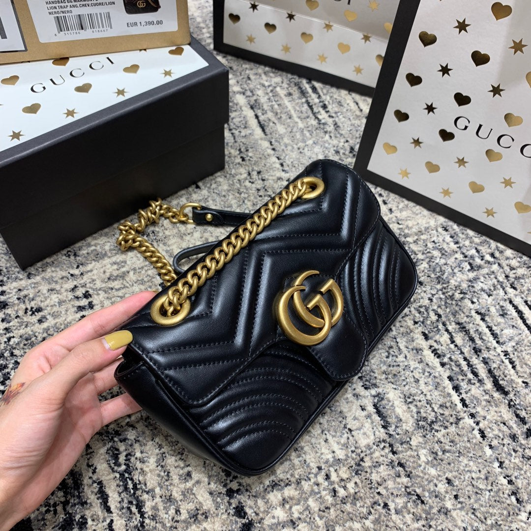 Luxury Gucci GG Marmont 22cm Black Calfskin Gold Hardware