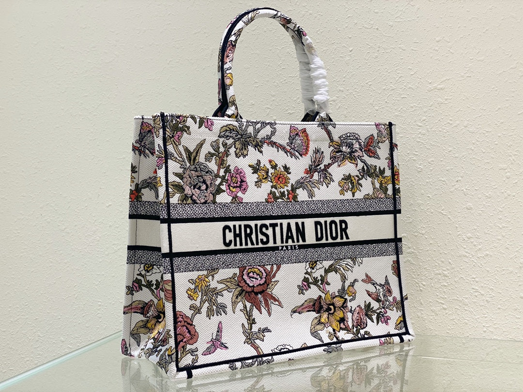 Luxury DiorLarge Book Tote 42cm Jardin Botanique White
