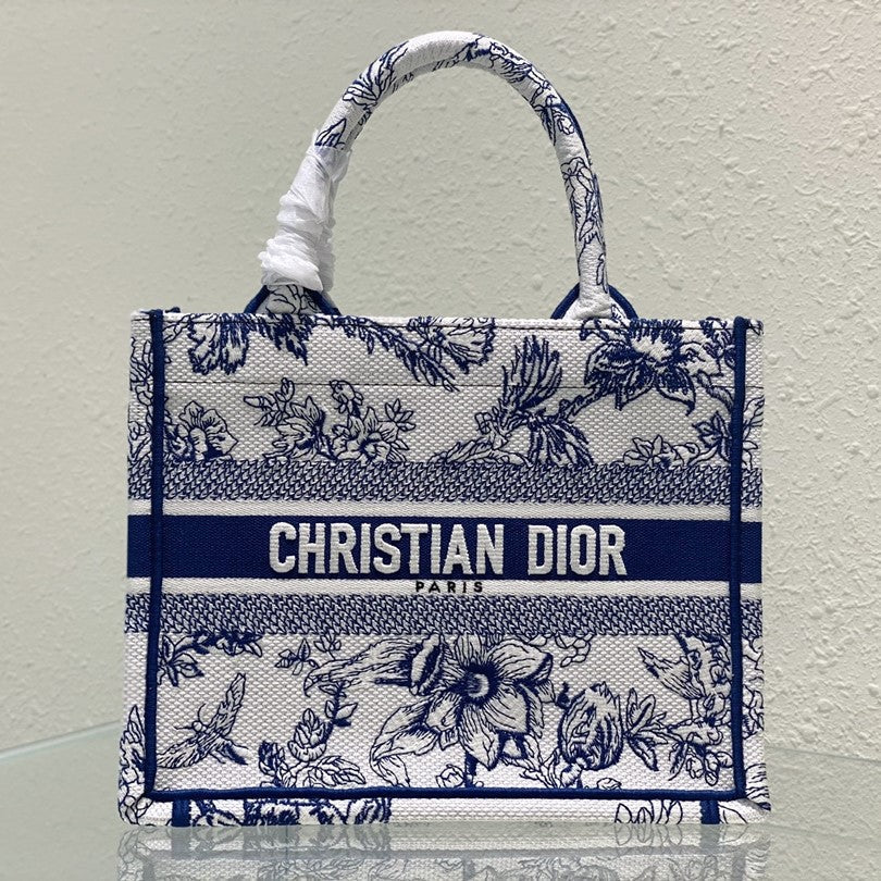 Luxury DiorSmall Book Tote 26.5cm Jardin Botanique Blue