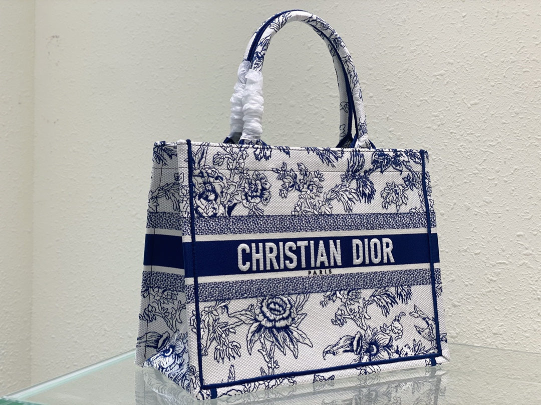 Luxury DiorMedium Book Tote 36cm Jardin Botanique Blue