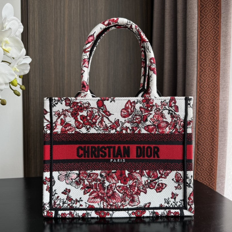Luxury DiorSmall Book Tote 26.5cm White and Red Heart Butterfly Embroidery