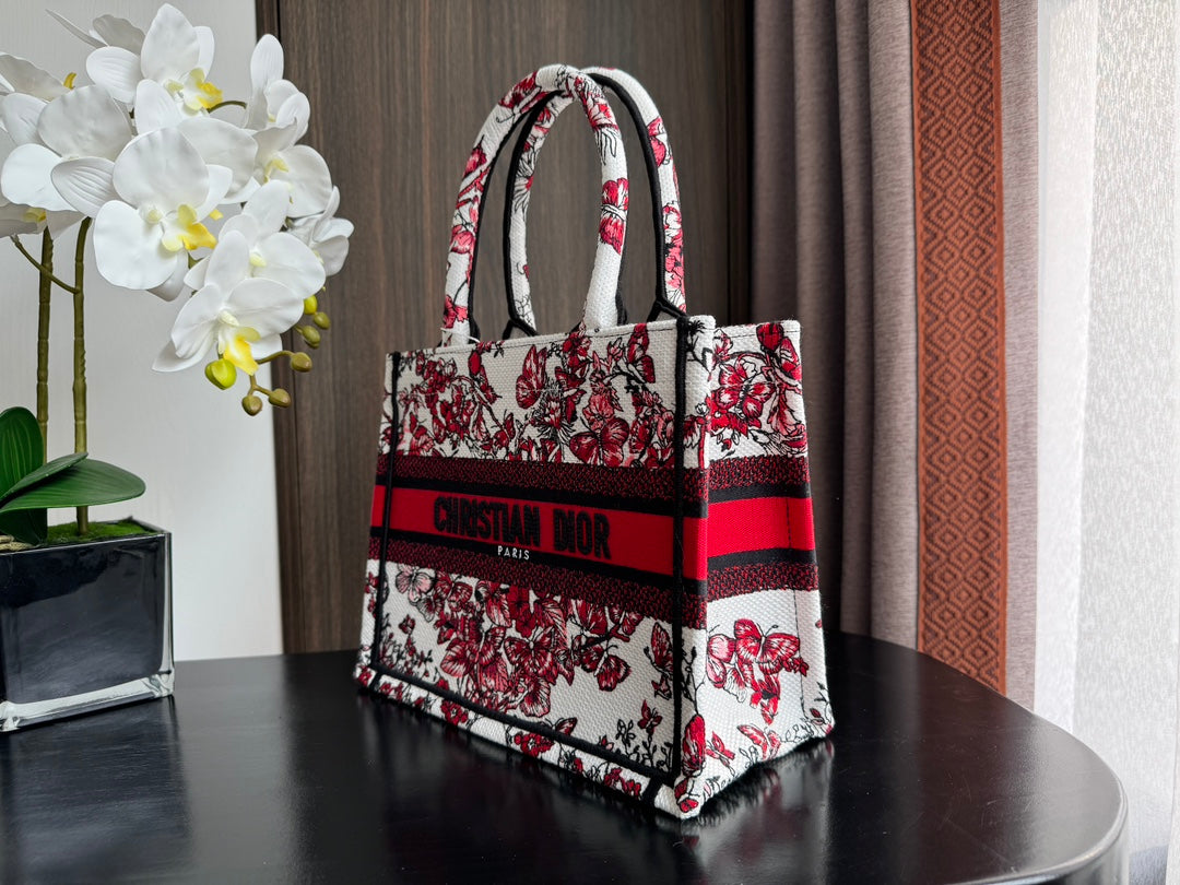 Luxury DiorSmall Book Tote 26.5cm White and Red Heart Butterfly Embroidery