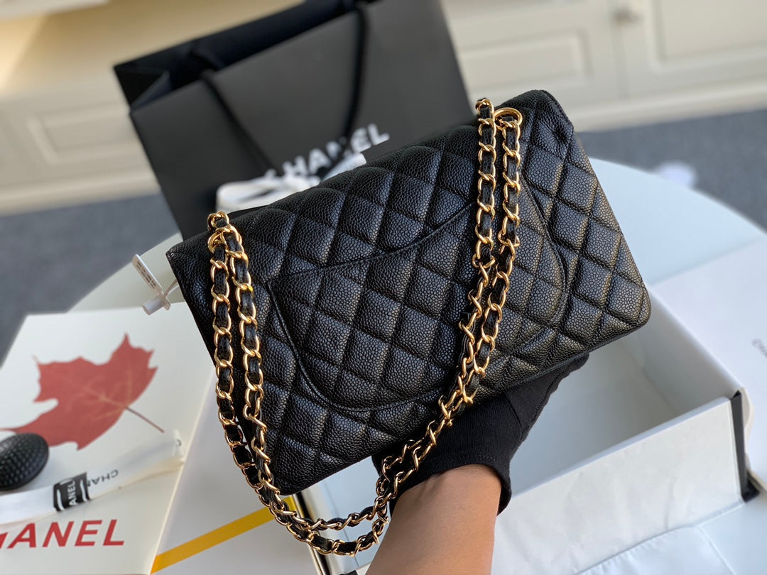 Luxury Chanel MEDIUM FLAP BAG 25CM BLACK CAVIAR GOLD HARDWARE