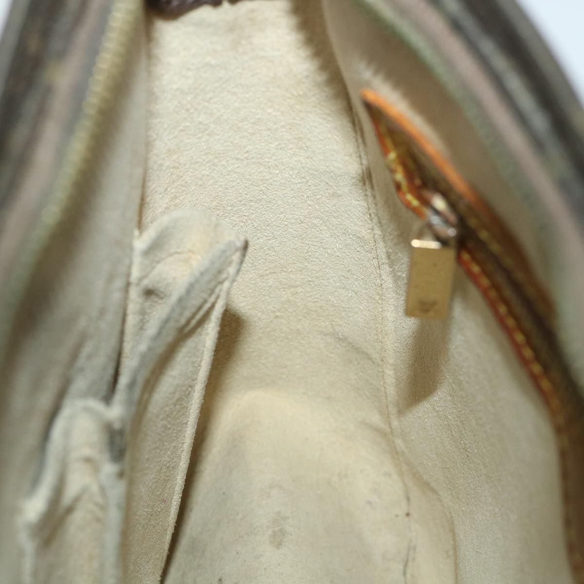 LOUIS VUITTON Monogram Looping MM Shoulder Bag M51146 LV yb382