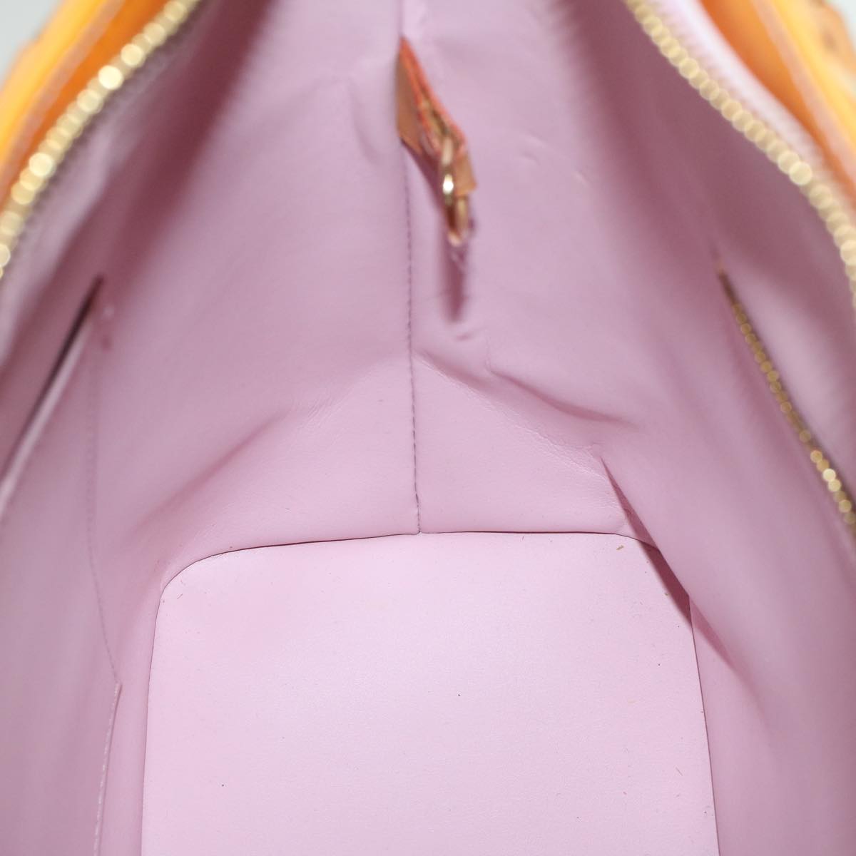 LOUIS VUITTON Monogram Vernis Houston Bag Marshmallow Pink M91302 LV yb397