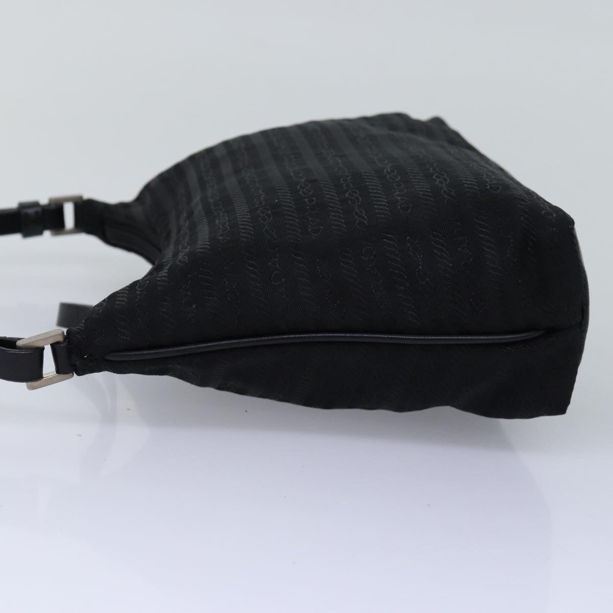 Luxury PradaShoulder Bag Nylon Black yb570