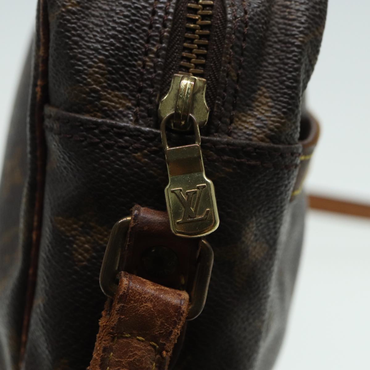 LOUIS VUITTON Monogram Trocadero 30 Shoulder Bag M51272 LV yb596