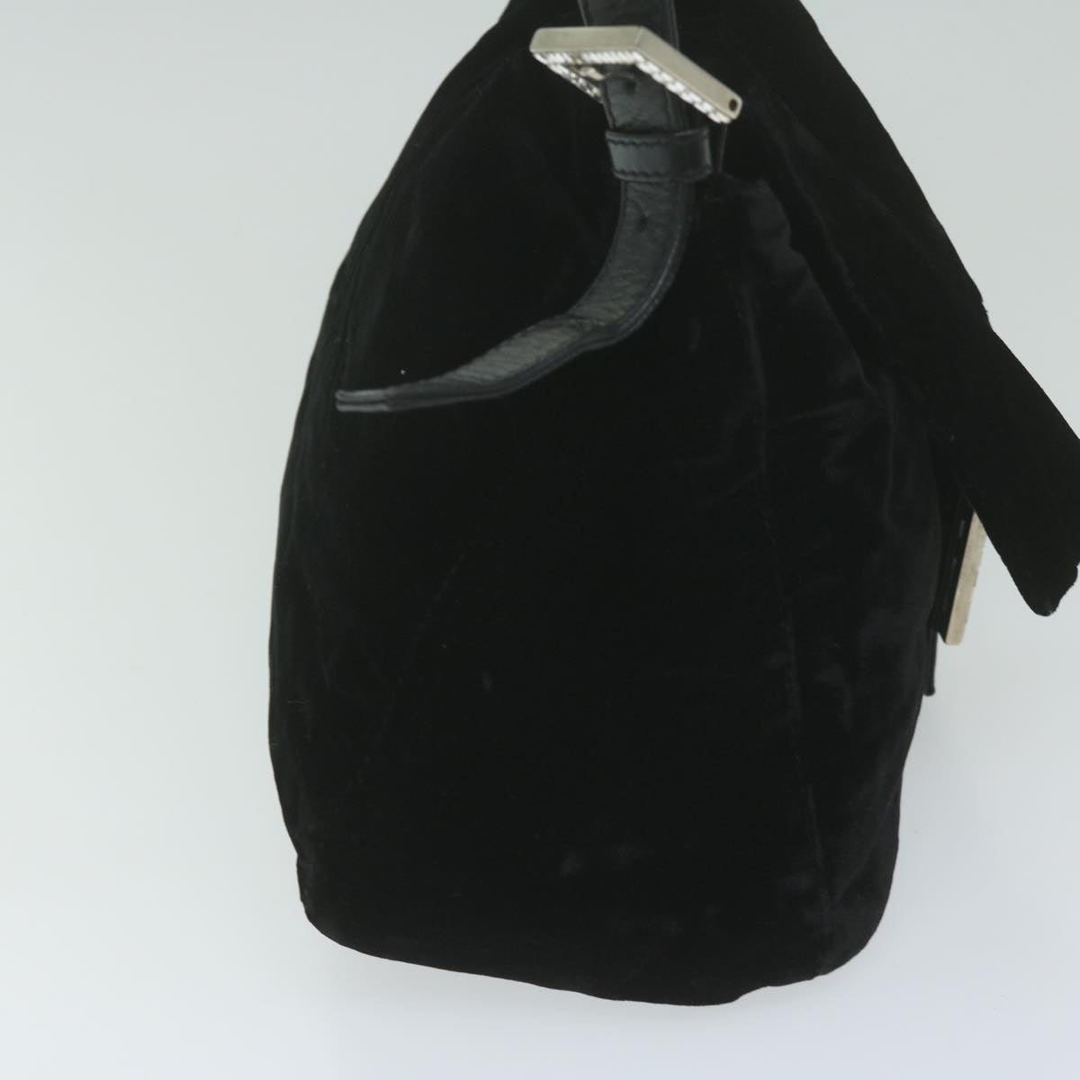 Luxury FendiMamma Baguette Shoulder Bag Velor Blackyk10069