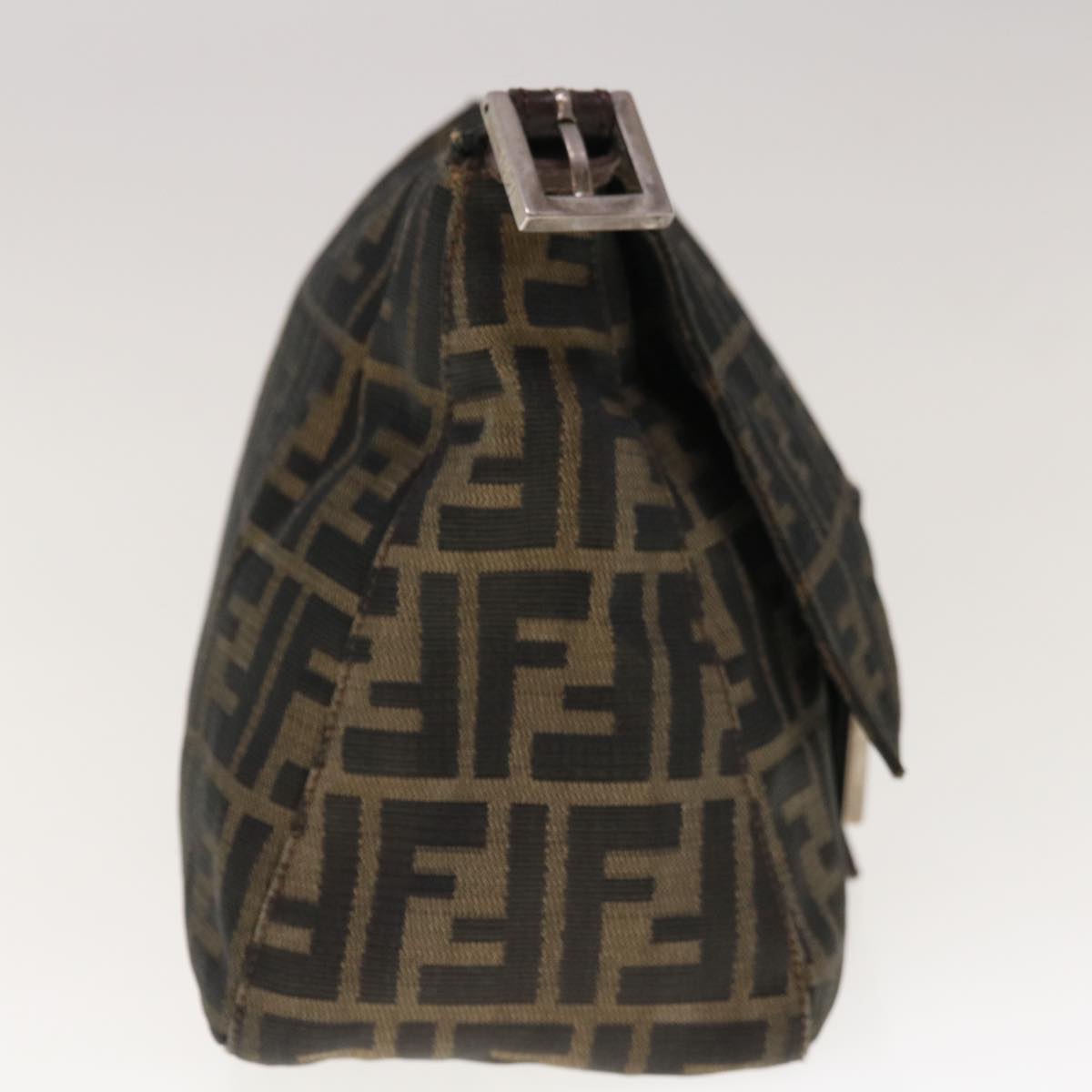 Luxury FendiZucca Canvas Mamma Baguette Shoulder Bag Brown Blackyk10323