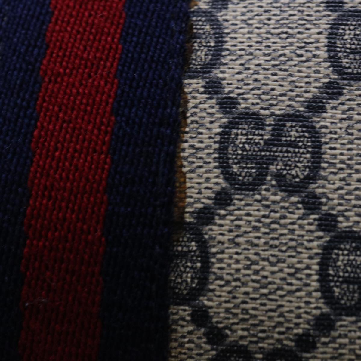 GUCCI GG Supreme Sherry Line Clutch Bag Red Navy 27 004 998  10330