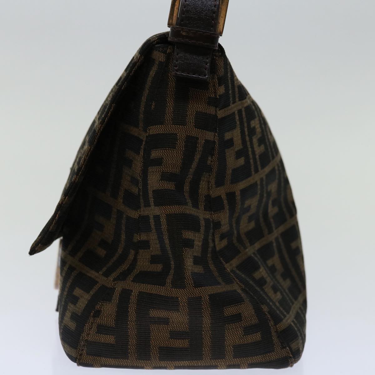 Luxury FendiZucca Canvas Mamma Baguette Shoulder Bag Black Brownyk11309