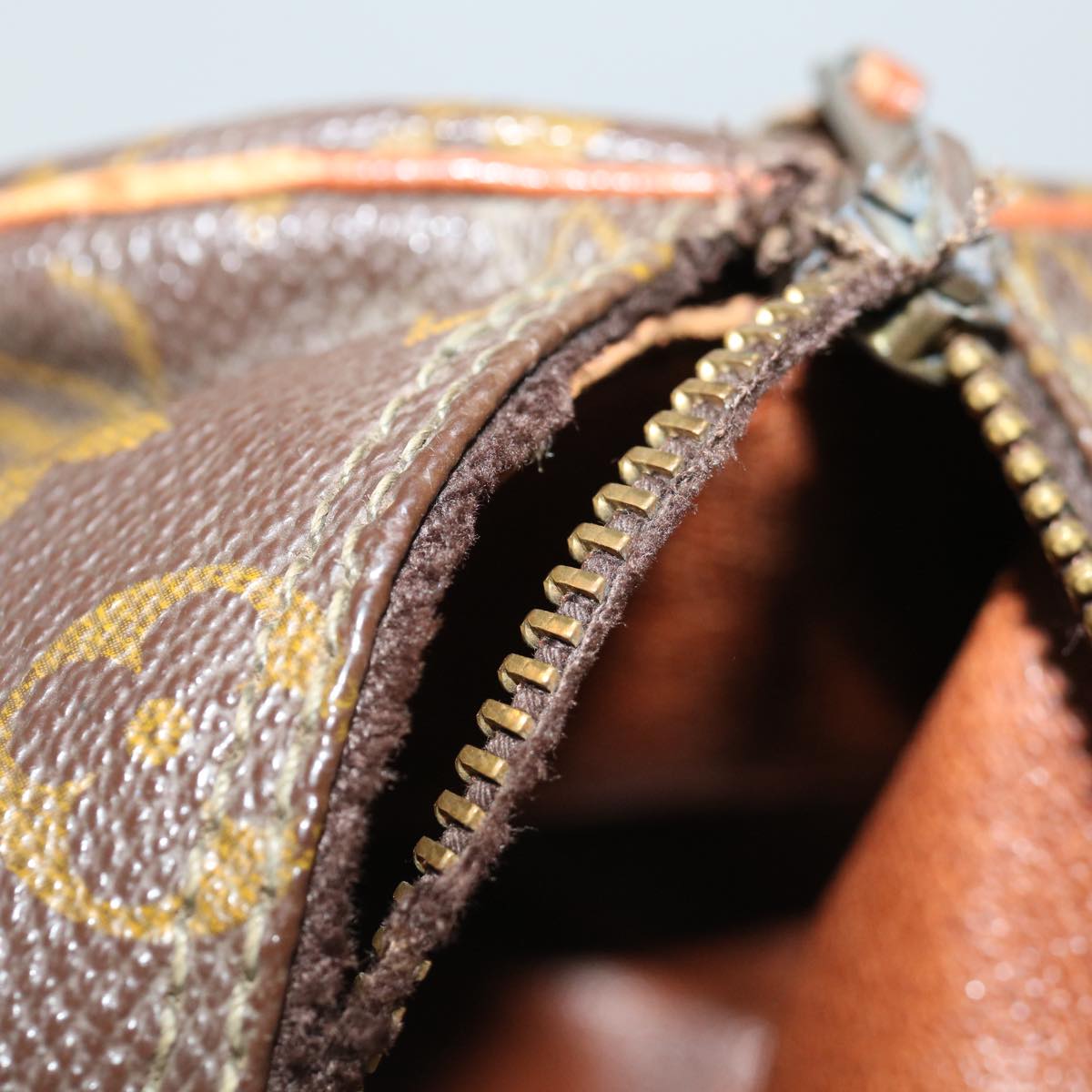 LOUIS VUITTON Monogram Papillon 26 Hand Bag M51386 LV yk11605