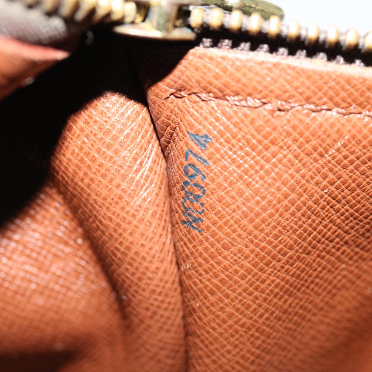 LOUIS VUITTON Monogram Papillon 30 Hand Bag M51385 LV yk11609