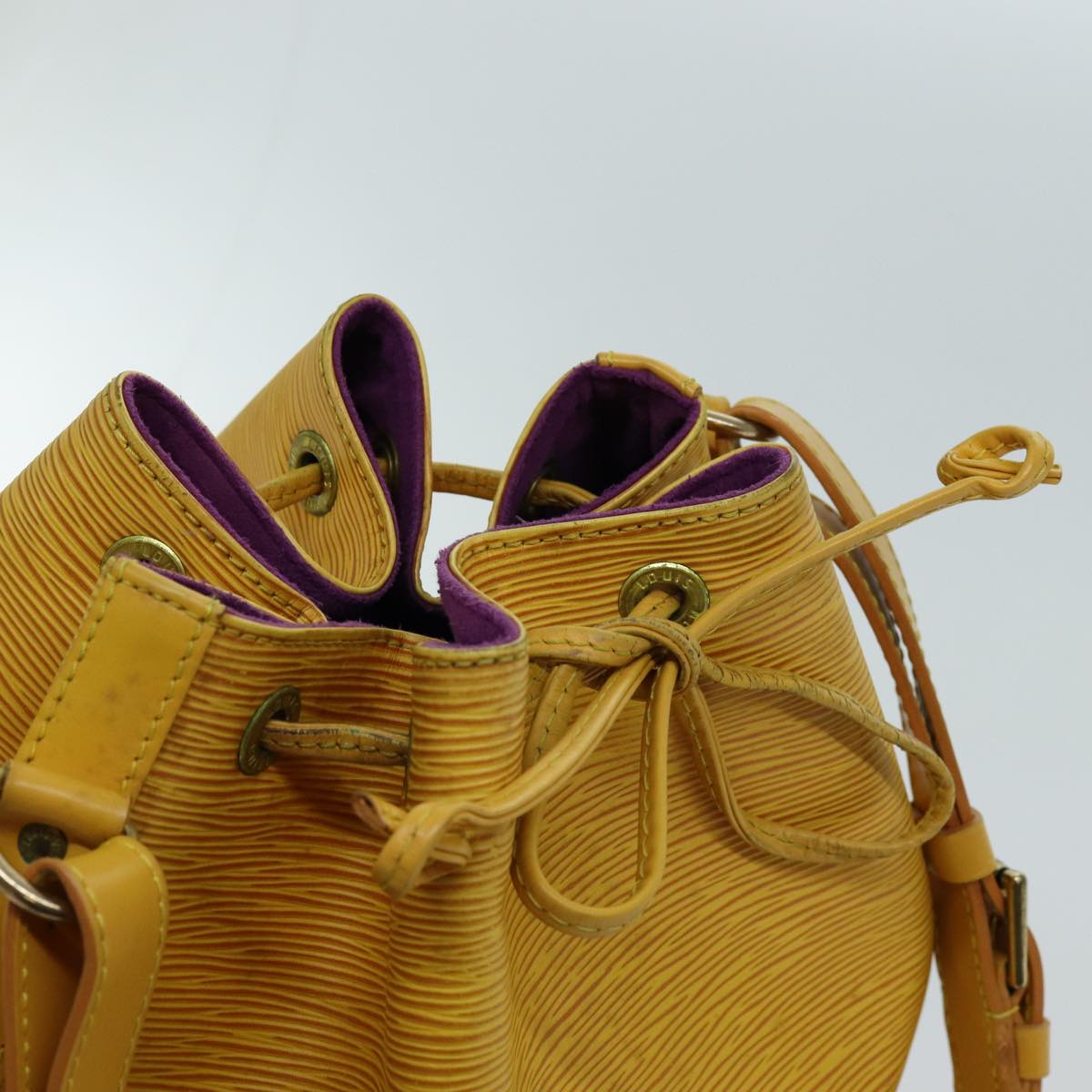 LOUIS VUITTON Epi Noe Shoulder Bag Tassili Yellow M44009 LV yk11626