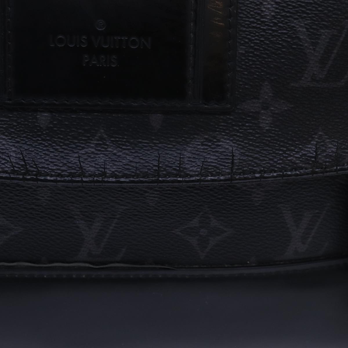 LOUIS VUITTON Monogram Eclipse Messenger Voyage PM Bag M40511 LV yk11672