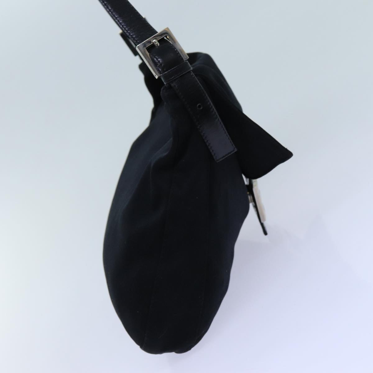 Luxury Fendi Mamma Baguette Shoulder Bag Nylon Blackyk11728