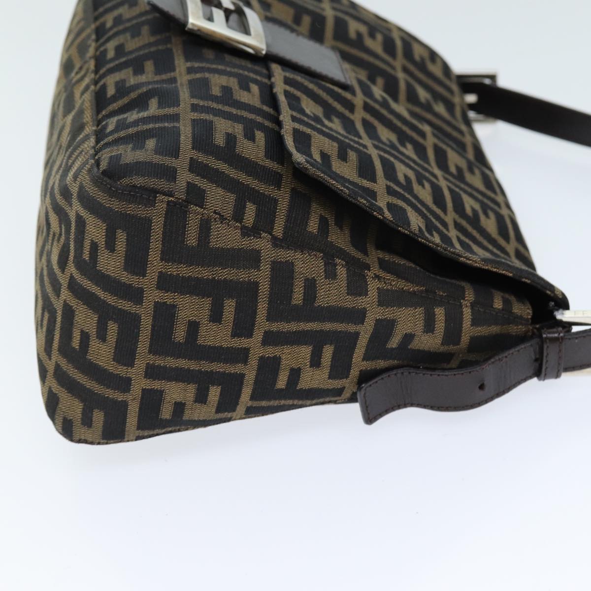 Luxury Fendi Zucca Canvas Mamma Baguette Shoulder Bag Black Brownyk12425