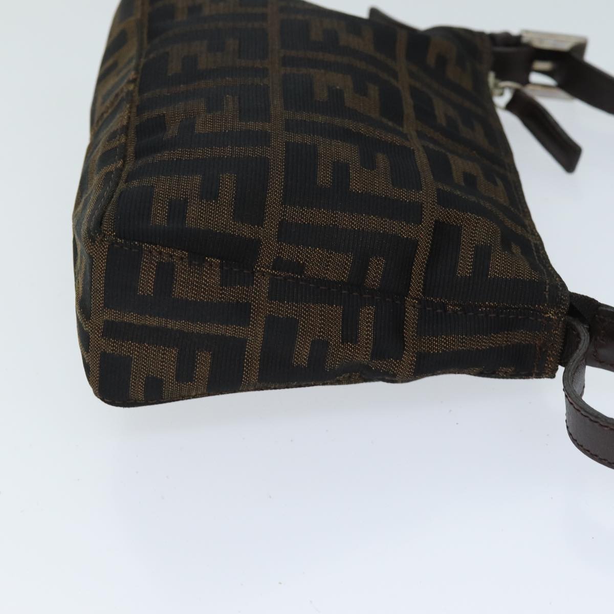 Luxury Fendi Zucca Canvas Hand Bag Brown Blackyk12428