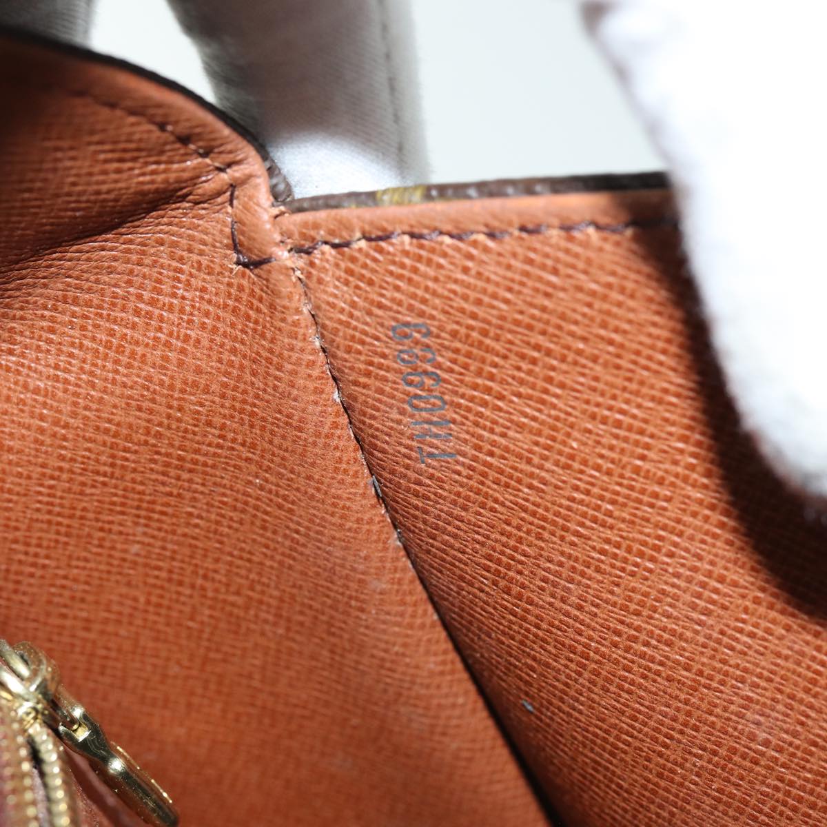 LOUIS VUITTON Monogram Saint Cloud GM Shoulder Bag M51242 LV yk12431