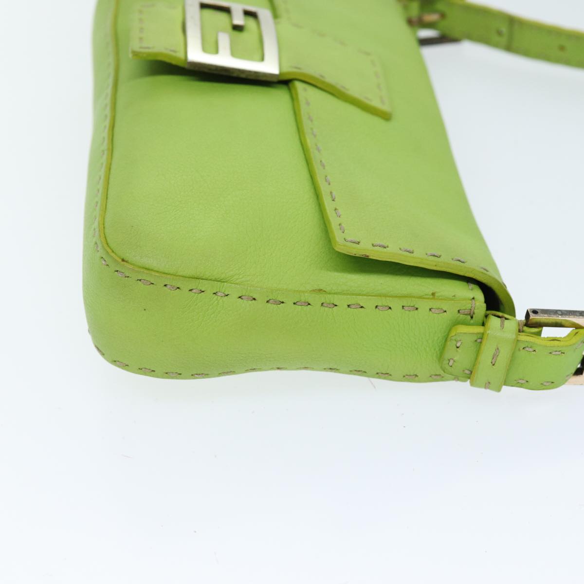 Luxury Fendi Celeria Mamma Baguette Shoulder Bag Leather Greenyk12521