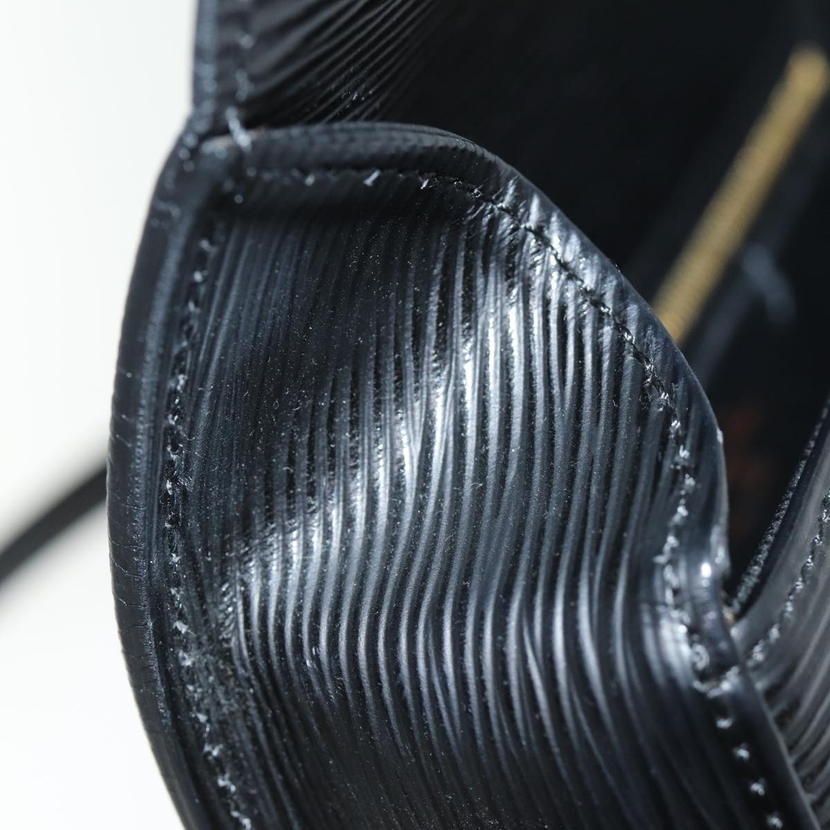 LOUIS VUITTON Epi Saint Cloud GM Shoulder Bag Black M52192 LV yk12522