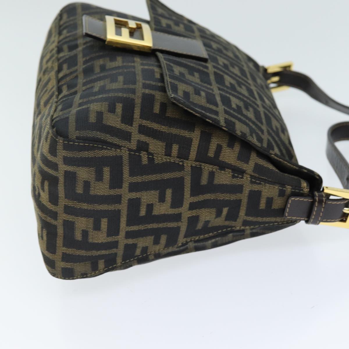 Luxury Fendi Zucca Canvas Mamma Baguette Shoulder Bag Black Brownyk12613A