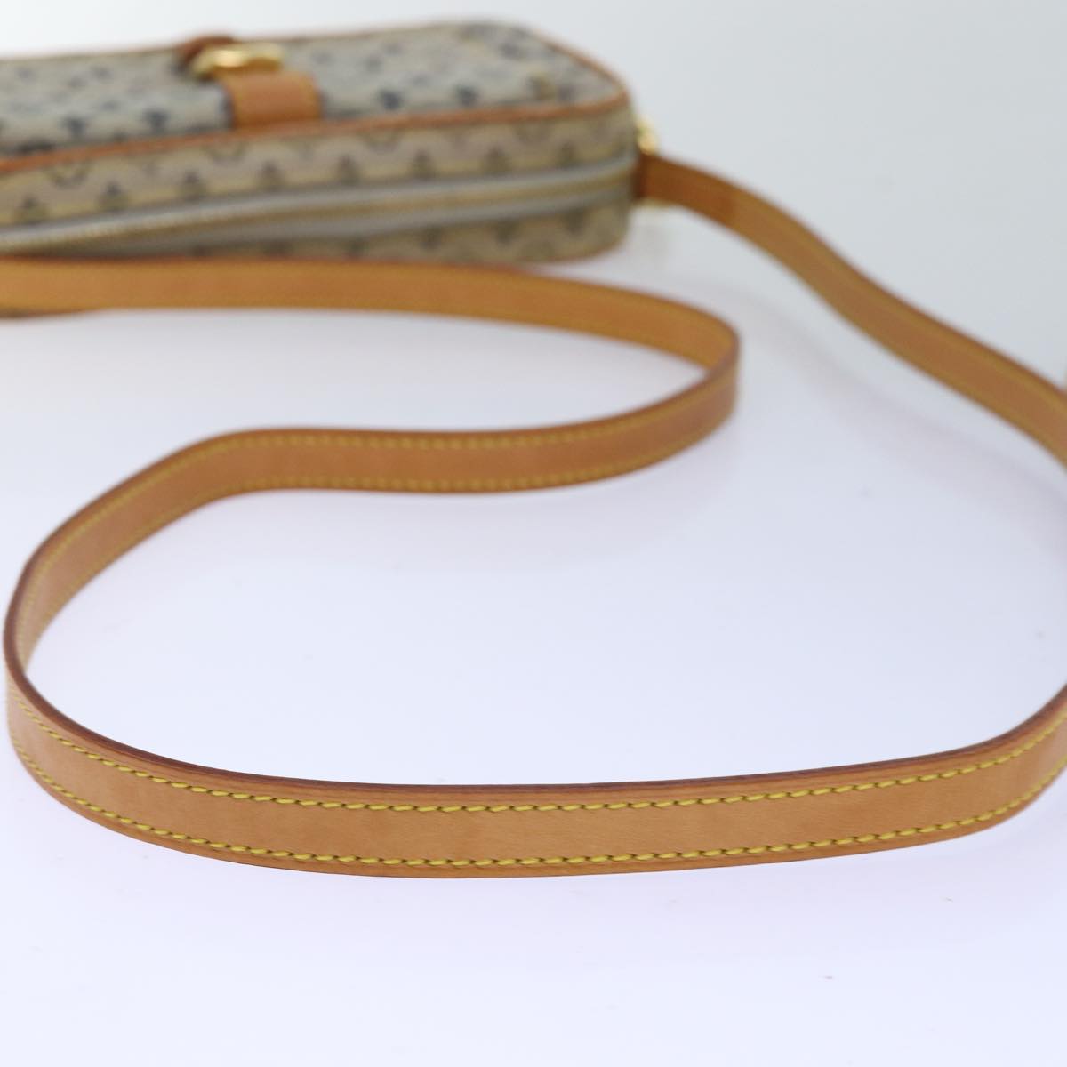LOUIS VUITTON Monogram Mini Juliet MM Shoulder Bag Blue M92004 LV yk12628