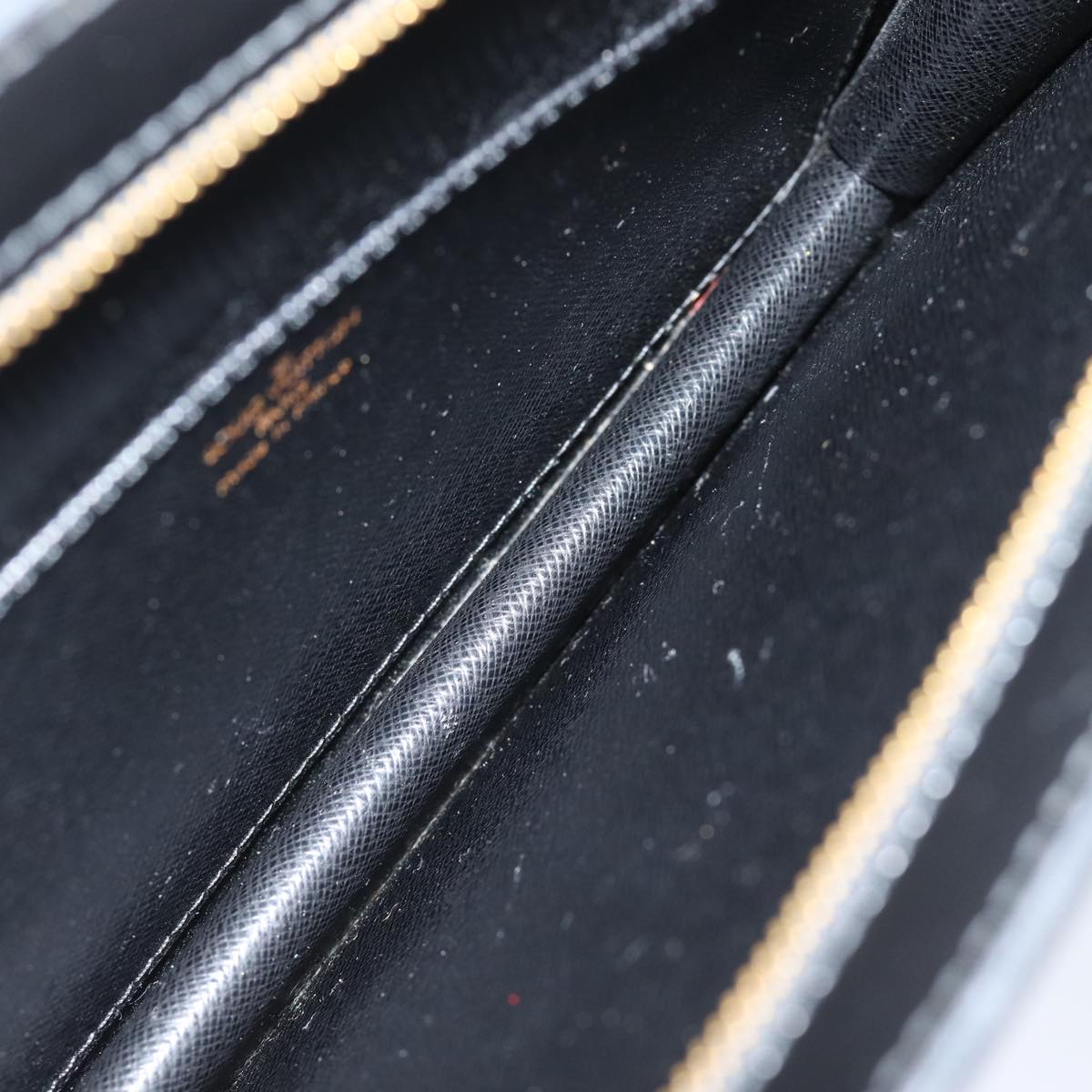 LOUIS VUITTON Epi Pochette Homme Clutch Bag Black M52522 LV yk12640