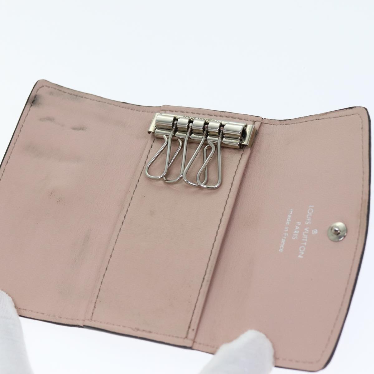 LOUIS VUITTON Mahina Multicles 4 Key Case Pink M82760 LV yk12695