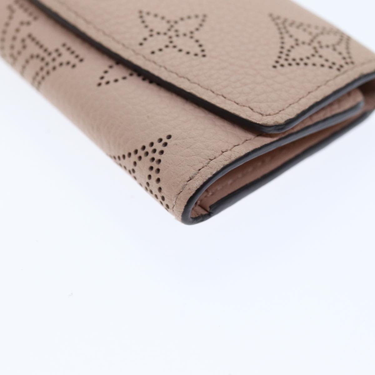 LOUIS VUITTON Mahina Multicles 4 Key Case Pink M82760 LV yk12695