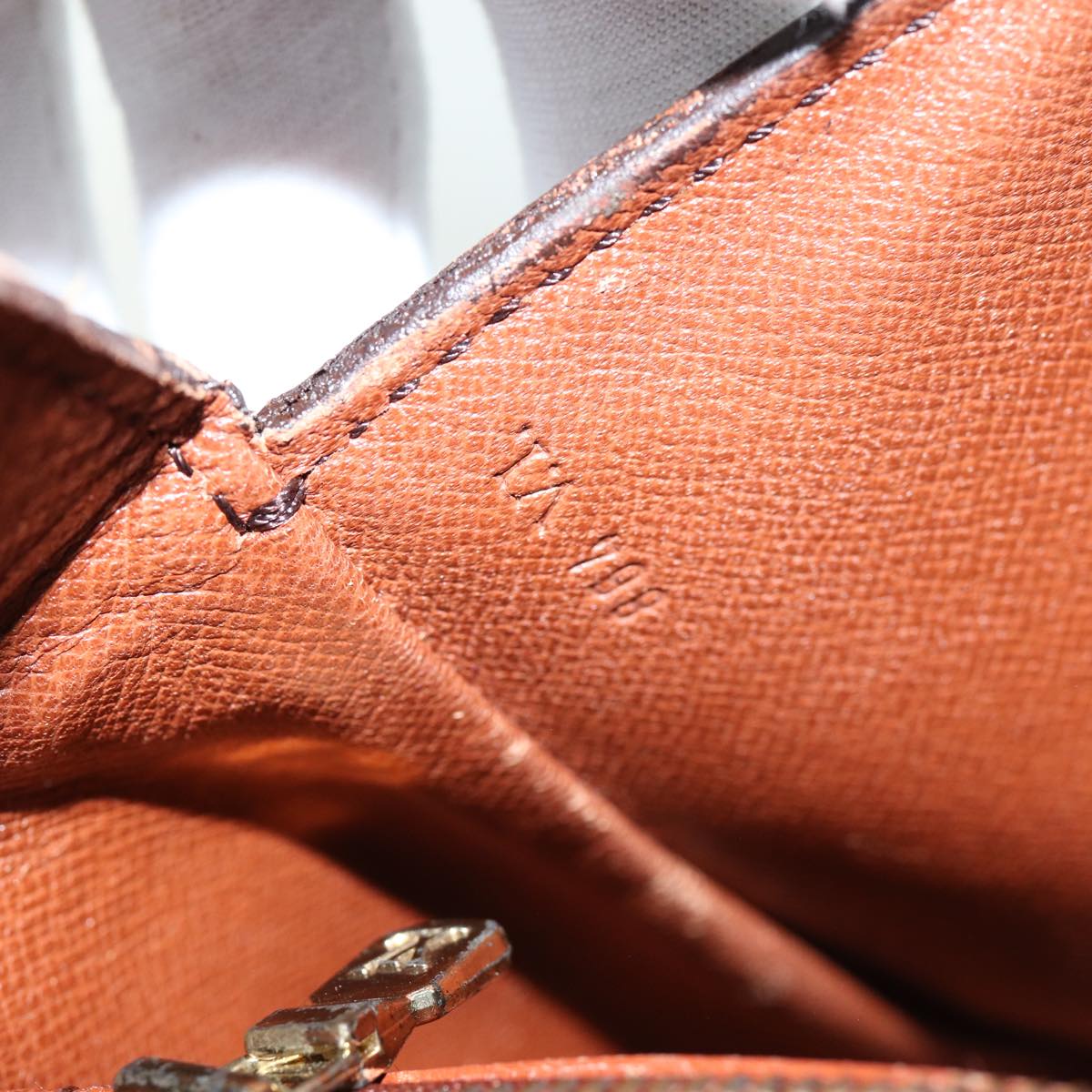 LOUIS VUITTON Monogram Saint Cloud GM Shoulder Bag M51242 LV yk12705