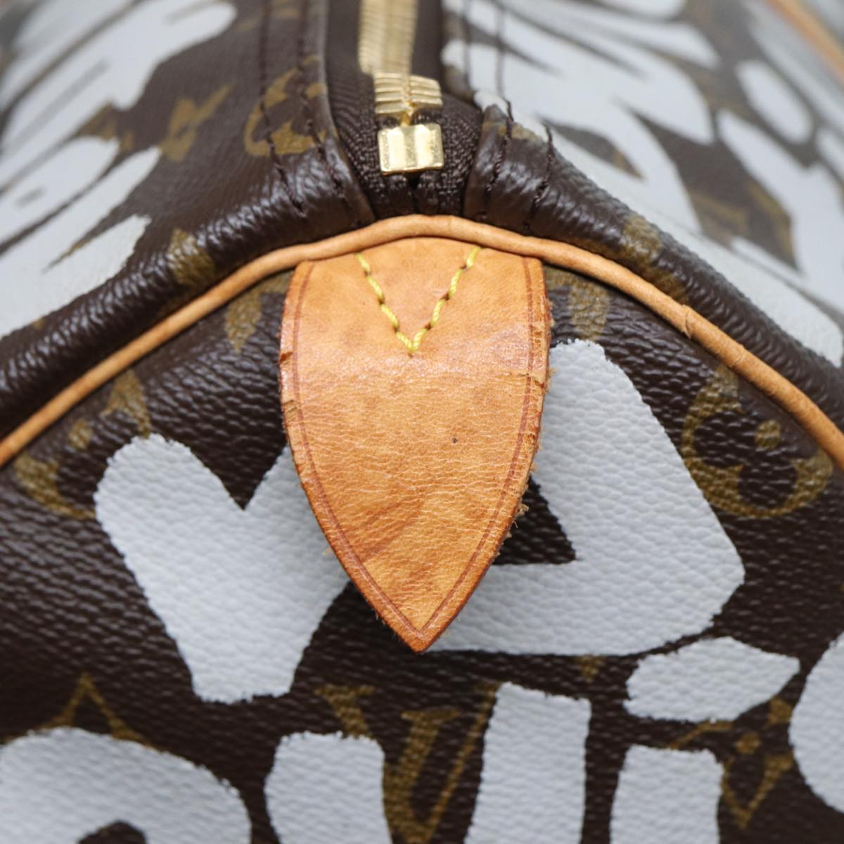 LOUIS VUITTON Monogram Graffiti Keepall 50 Boston Bag White M92197 yk13043