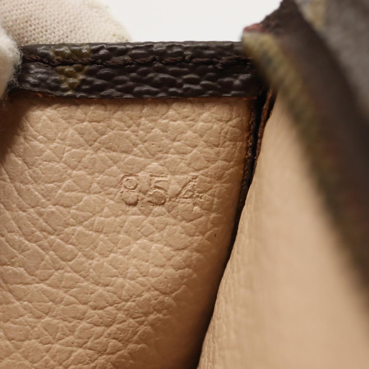 LOUIS VUITTON Monogram Poche Toilette 26 Pouch M47542 LV yk13476
