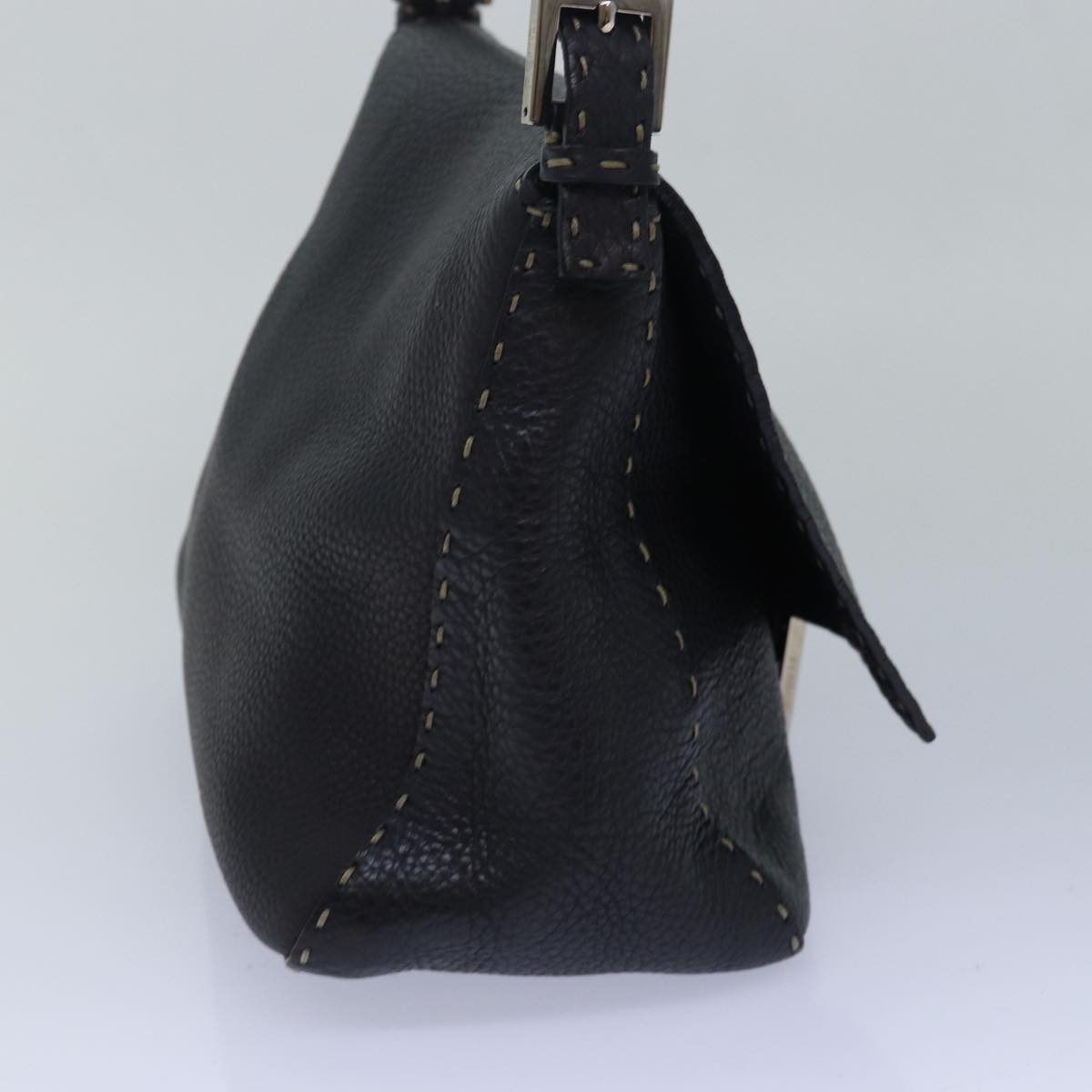 Luxury Fendi Celeria Mamma Baguette Shoulder Bag Leather Blackyk13492