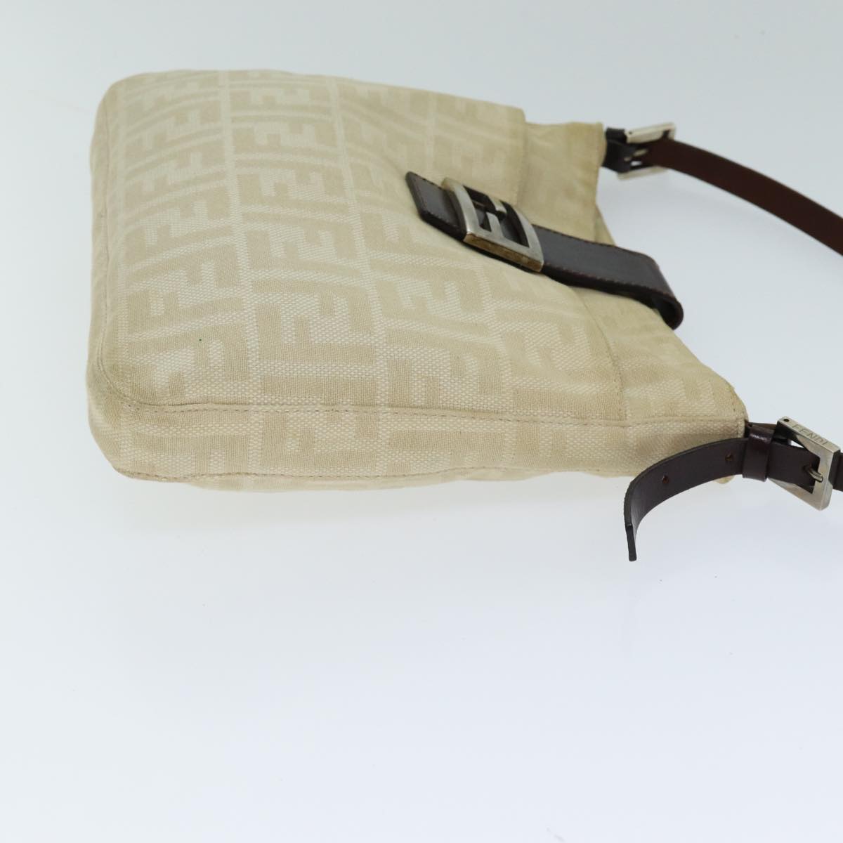 Luxury Fendi Zucca Canvas Mamma Baguette Shoulder Bag Beigeyk13591