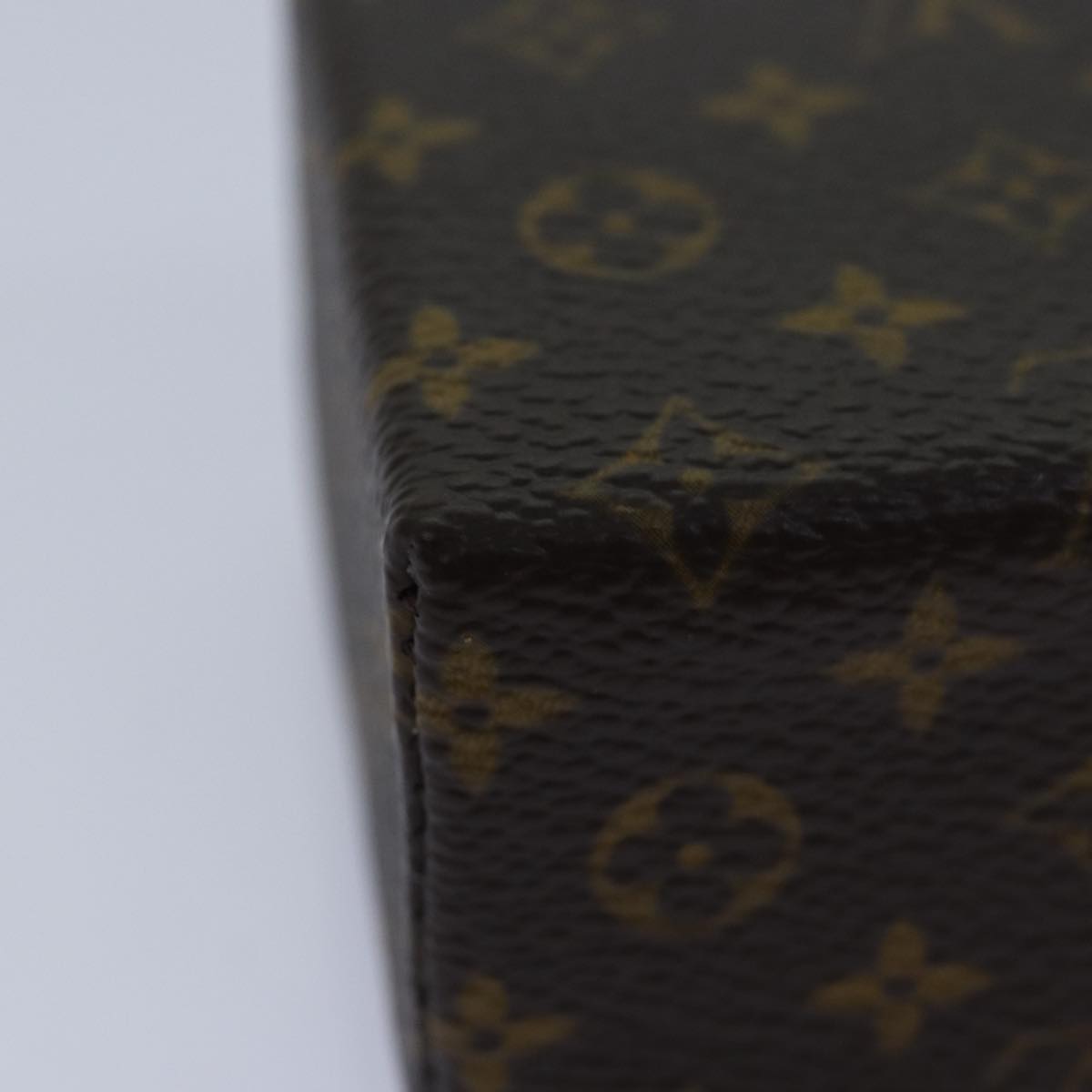 LOUIS VUITTON Monogram Jewelry Case LV yk13734