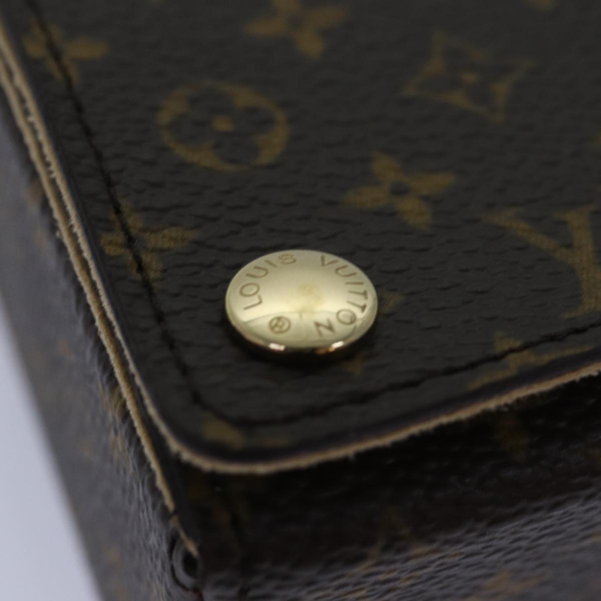 LOUIS VUITTON Monogram Jewelry Case LV yk13734