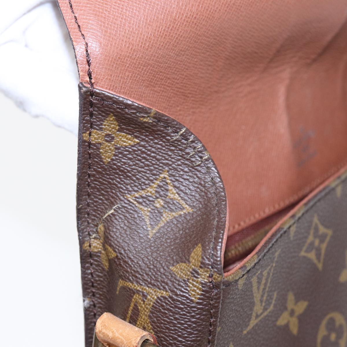 LOUIS VUITTON Monogram Saint Cloud GM Shoulder Bag M51242 LV yk13835
