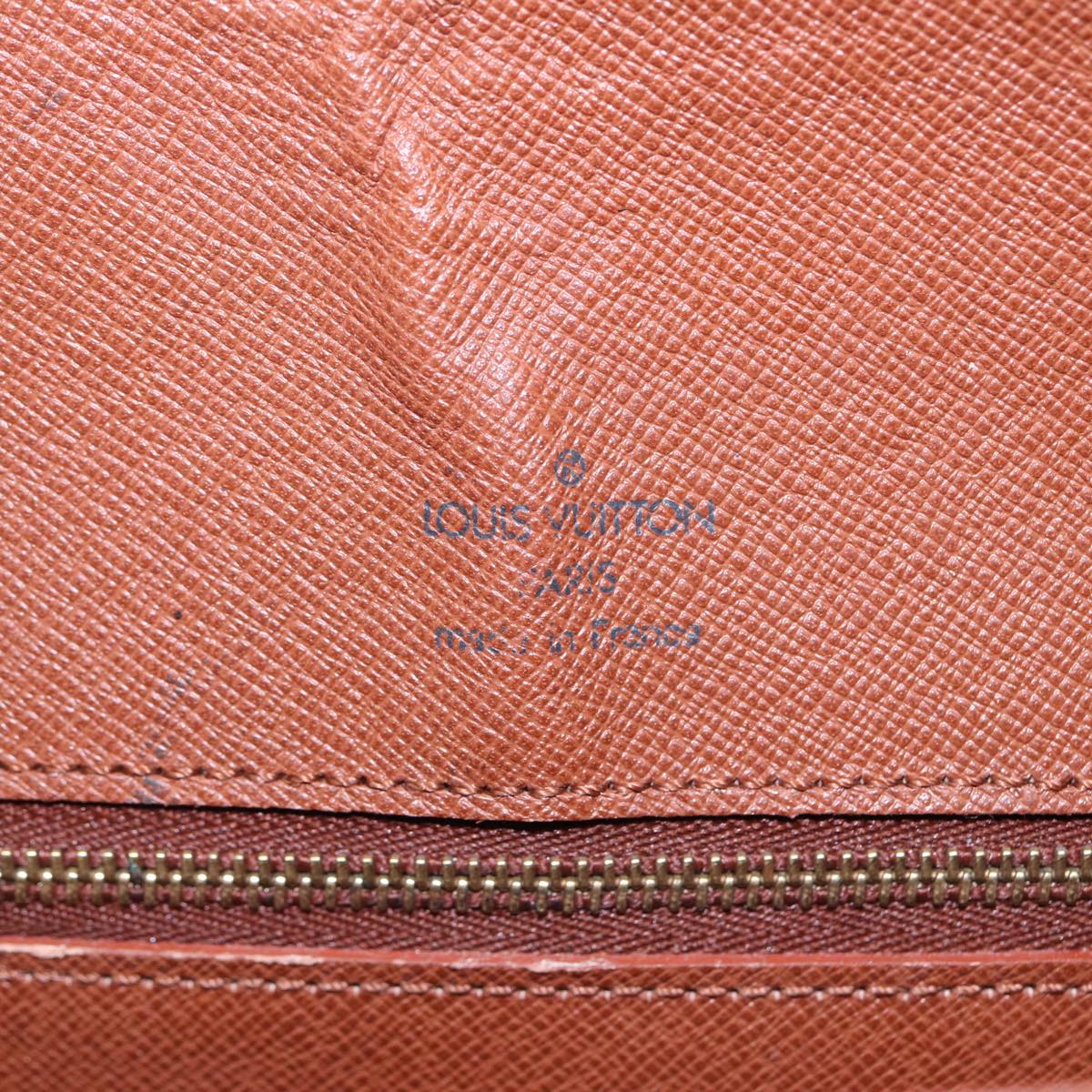 LOUIS VUITTON Monogram Saint Cloud GM Shoulder Bag M51242 LV yk13842