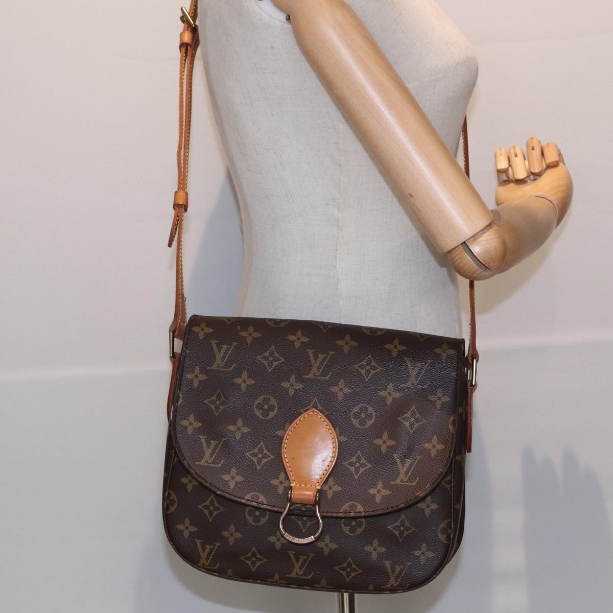 LOUIS VUITTON Monogram Saint Cloud GM Shoulder Bag M51242 LV yk13842